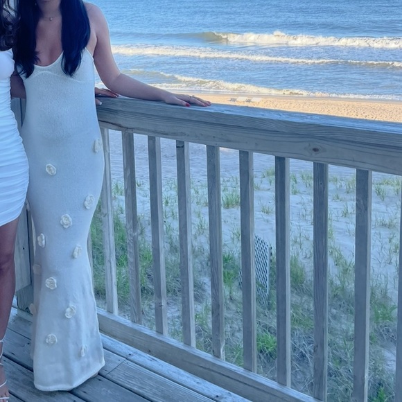 Women’s Knit Maxi Dress With Flowers - Nude/Cream - Picture 6 of 6